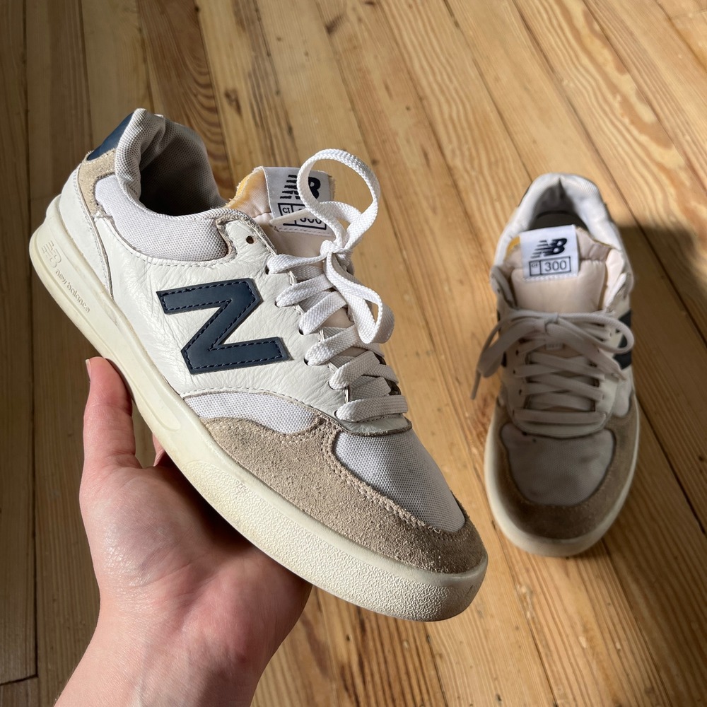New Balance CT300 Sneaker Mens 6.5 Womens 8 White Navy Leather Court Shoes